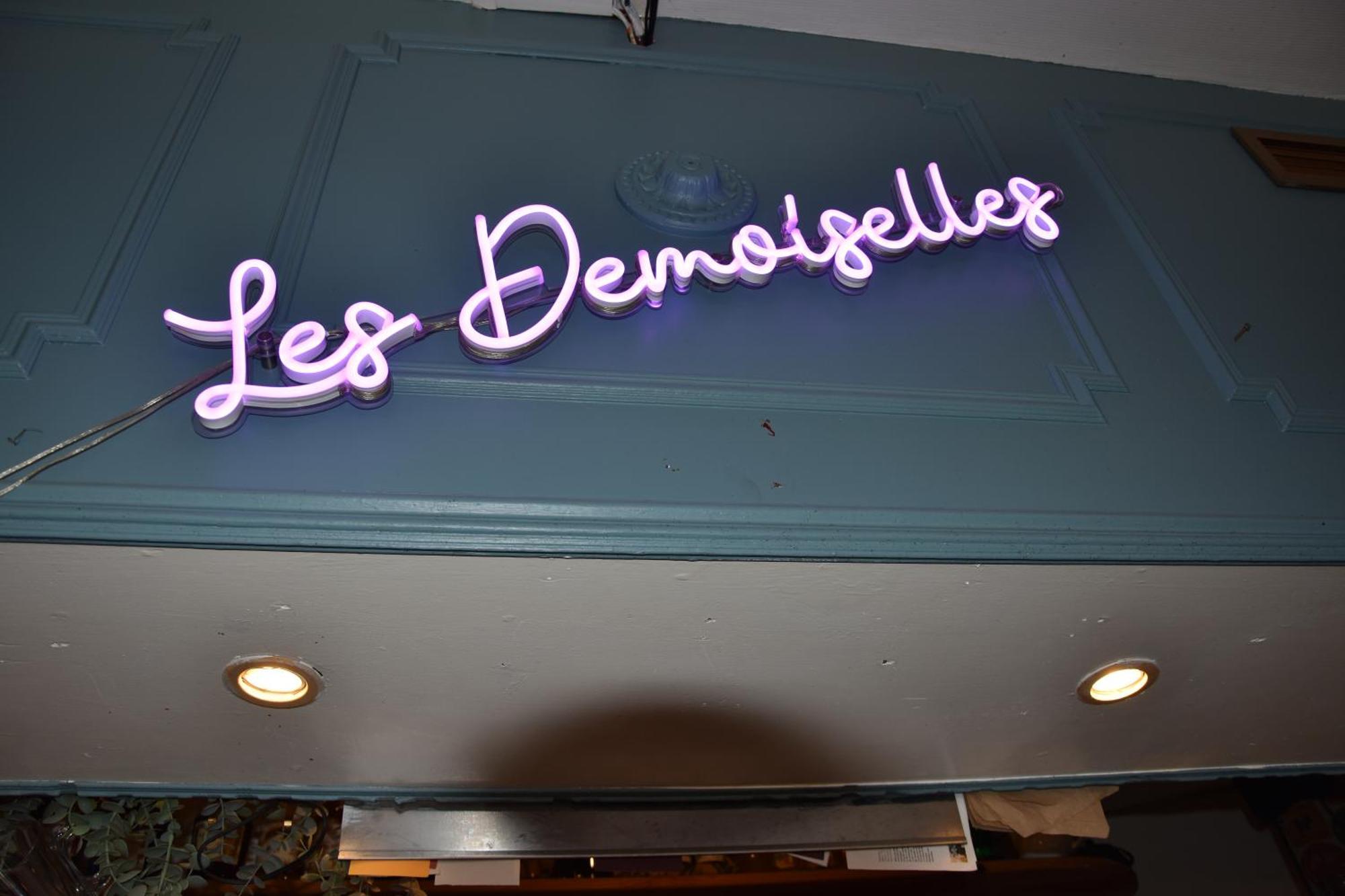 Les Demoiselles Couette-café Honfleur